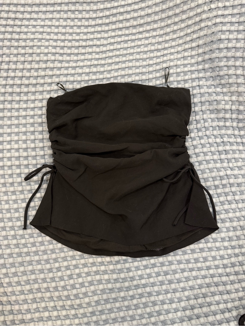 Zara Ruched Bow Tube Top - Picture 2 of 4